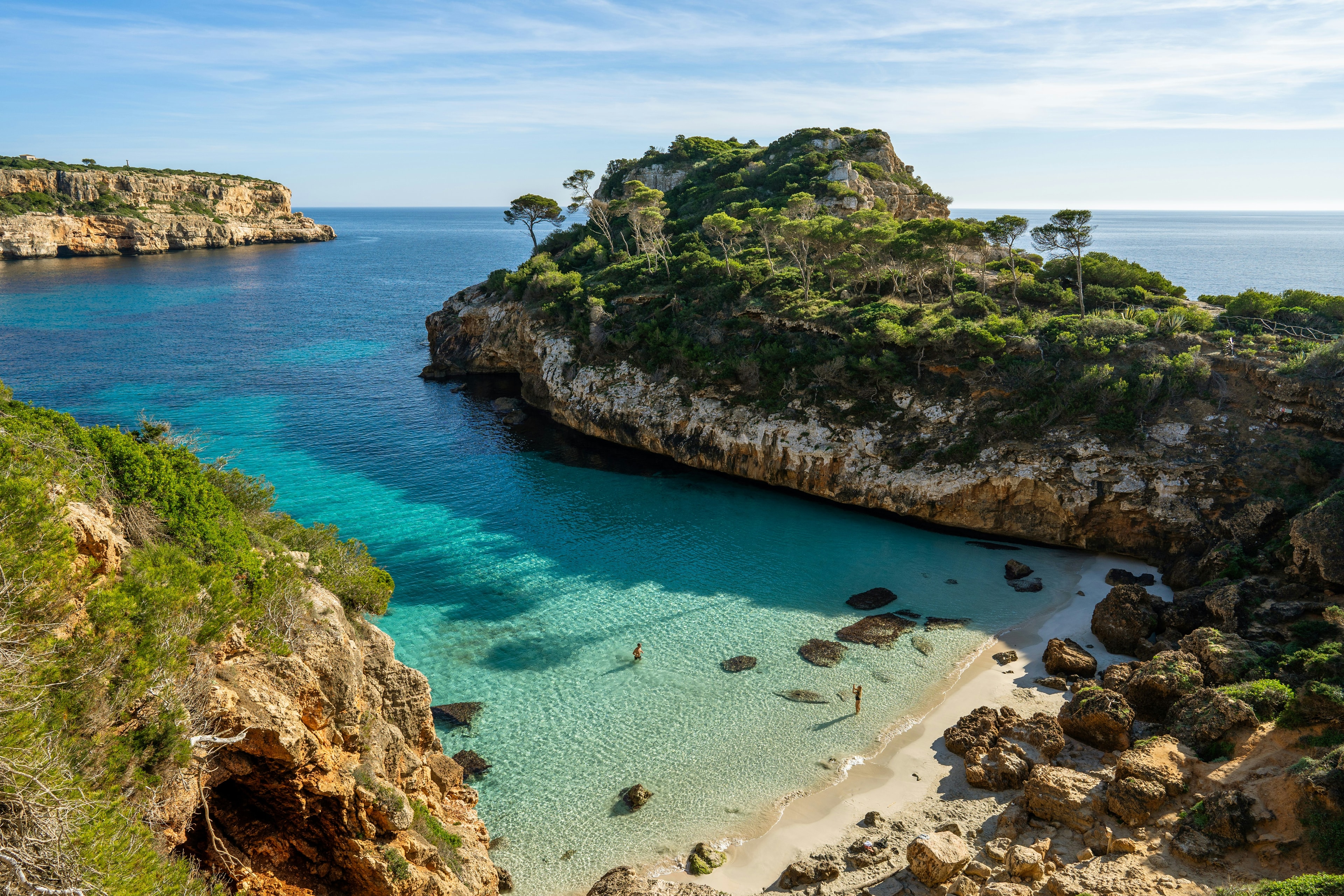 Mallorca yacht charter — The largest of Spain's Balearic Islands
