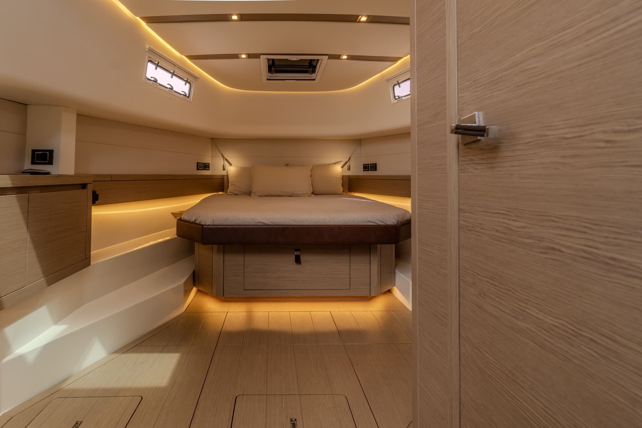 LouLou yacht photo 5
