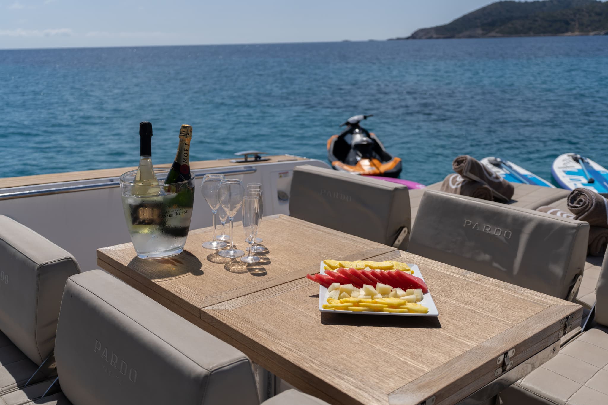 LouLou yacht photo 10