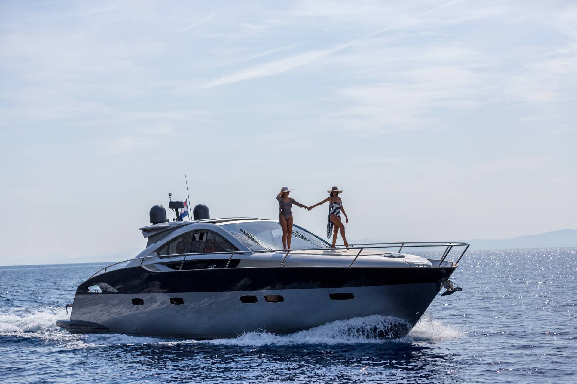 Pearlsea yacht photo 3