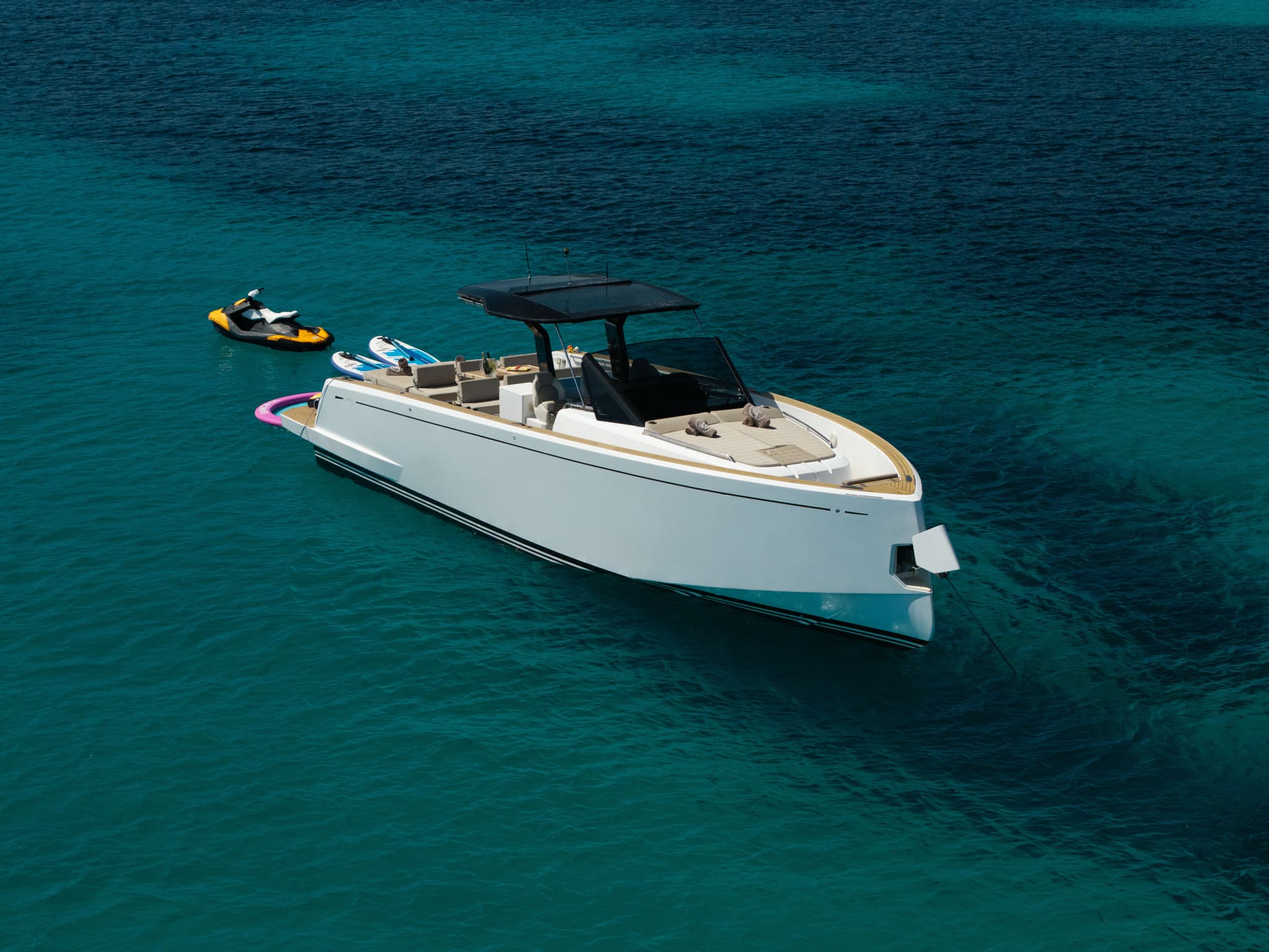 LouLou yacht photo 4