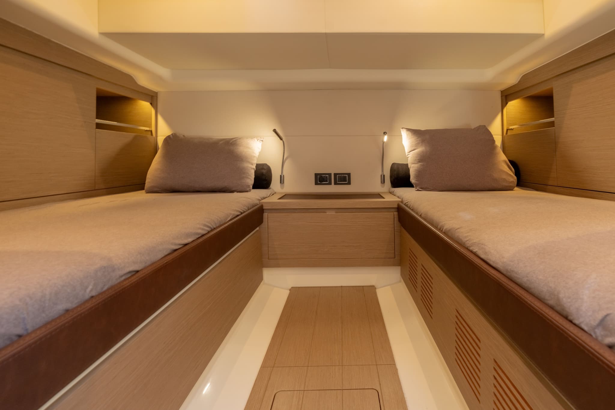 LouLou yacht photo 6