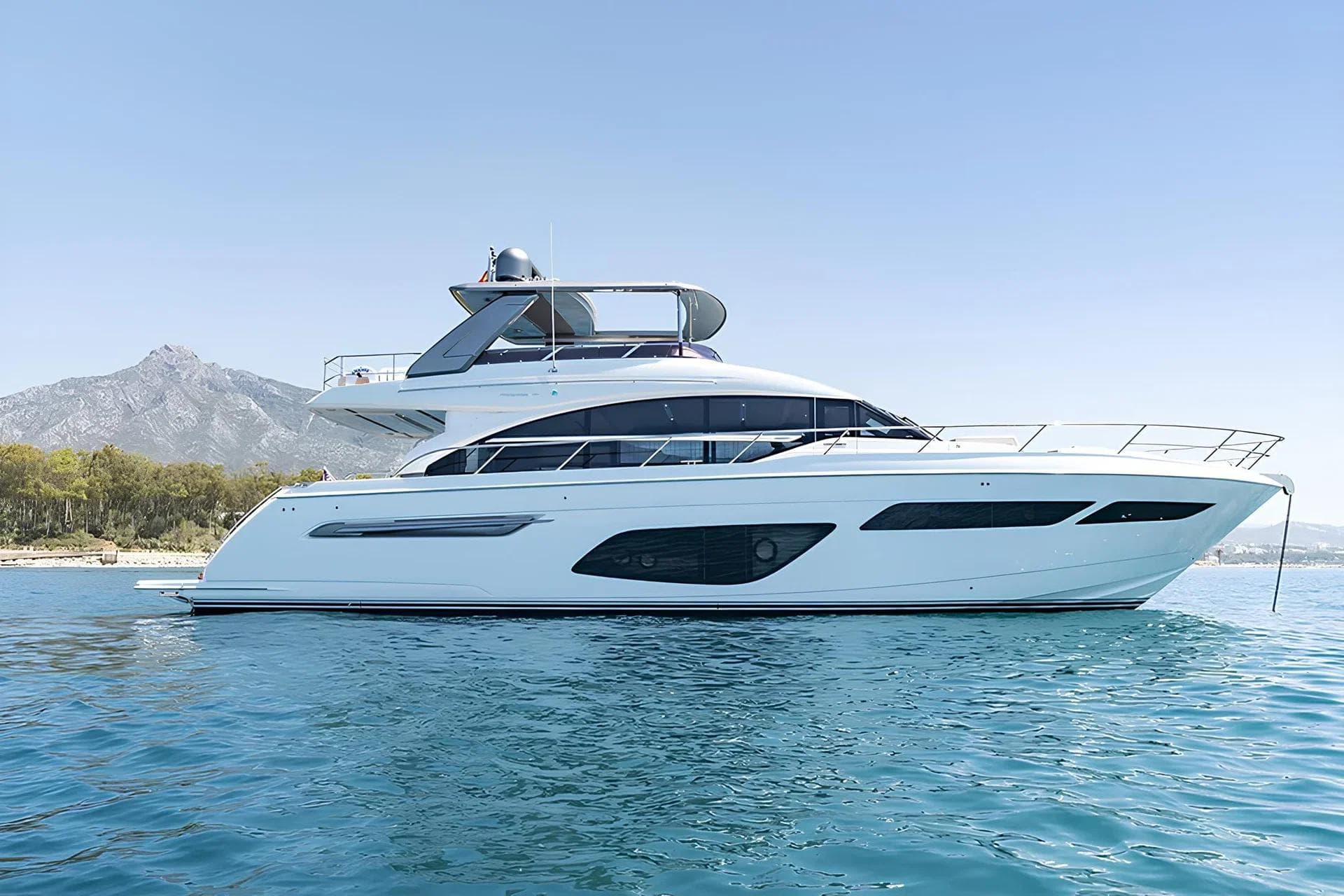 Amante yacht photo 1