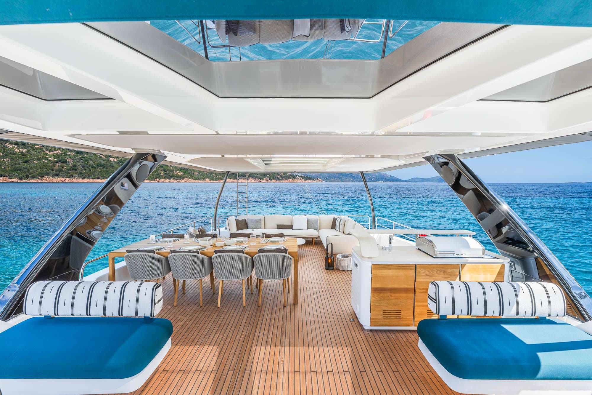 Imladris yacht photo 6