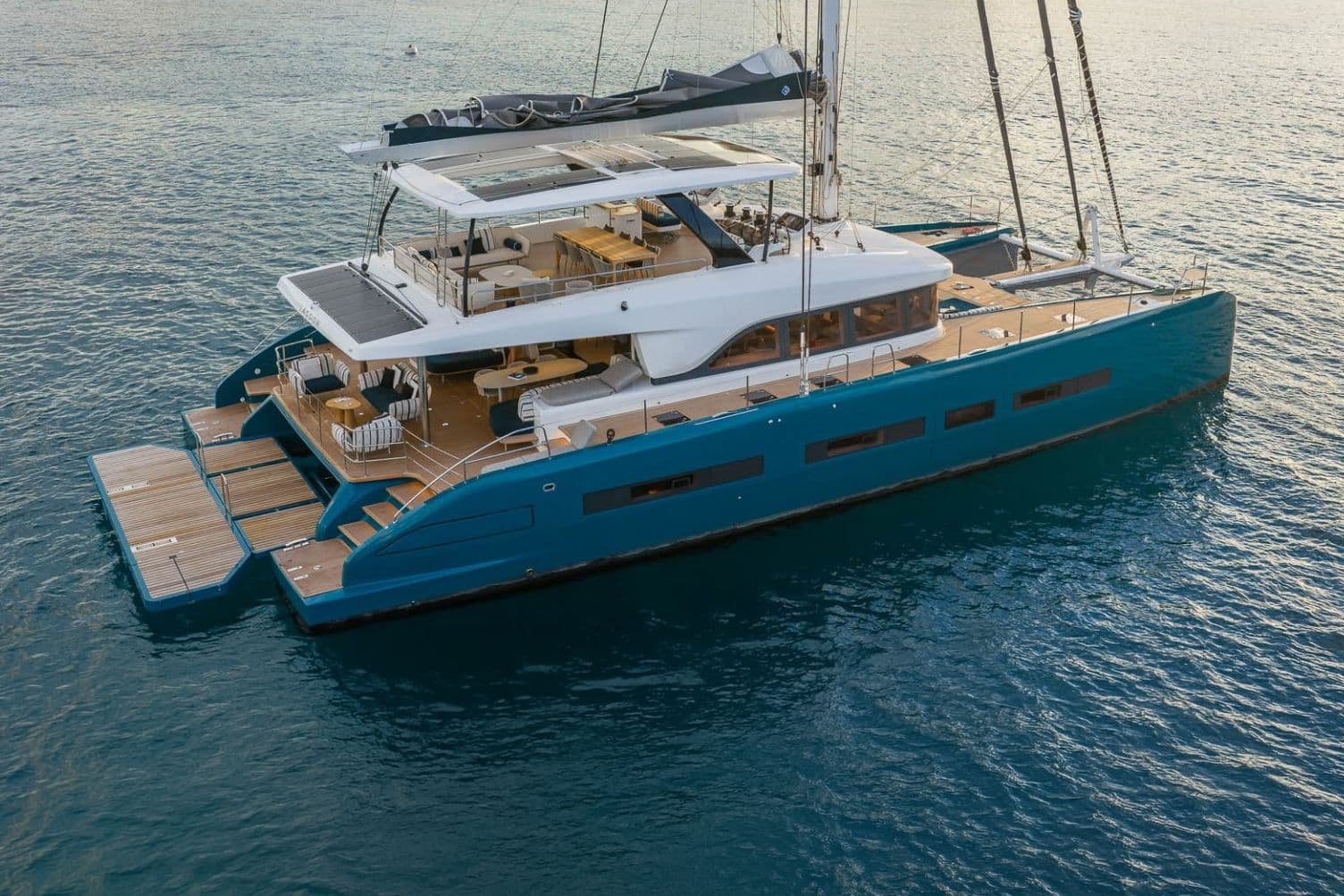 Imladris yacht photo 1